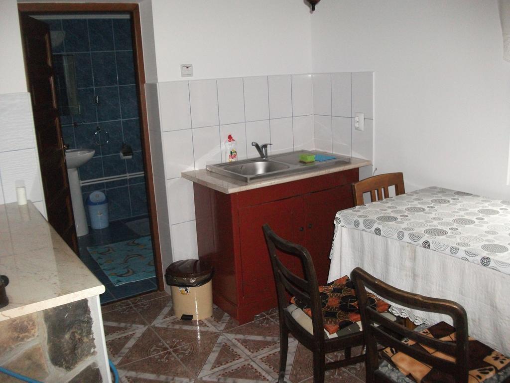 Maksai Lak Apartment Ocna de Sus Exterior photo